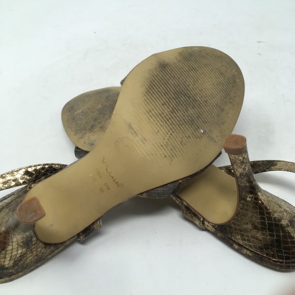 NINA GOLD SNAKE LIKE HEELS 8M - Picture 4 of 5